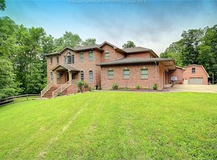 177 Dewey Dr, Elkview, WV 25071