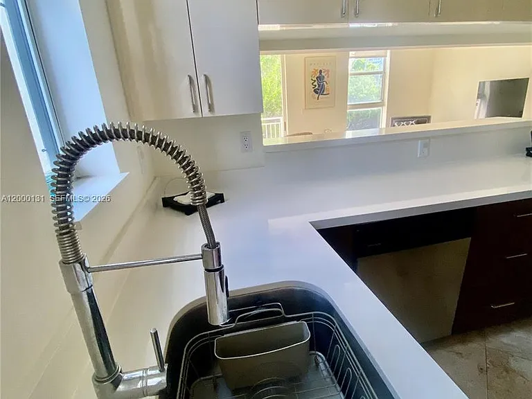 16590 NE 26th Ave #202 — Photo 9