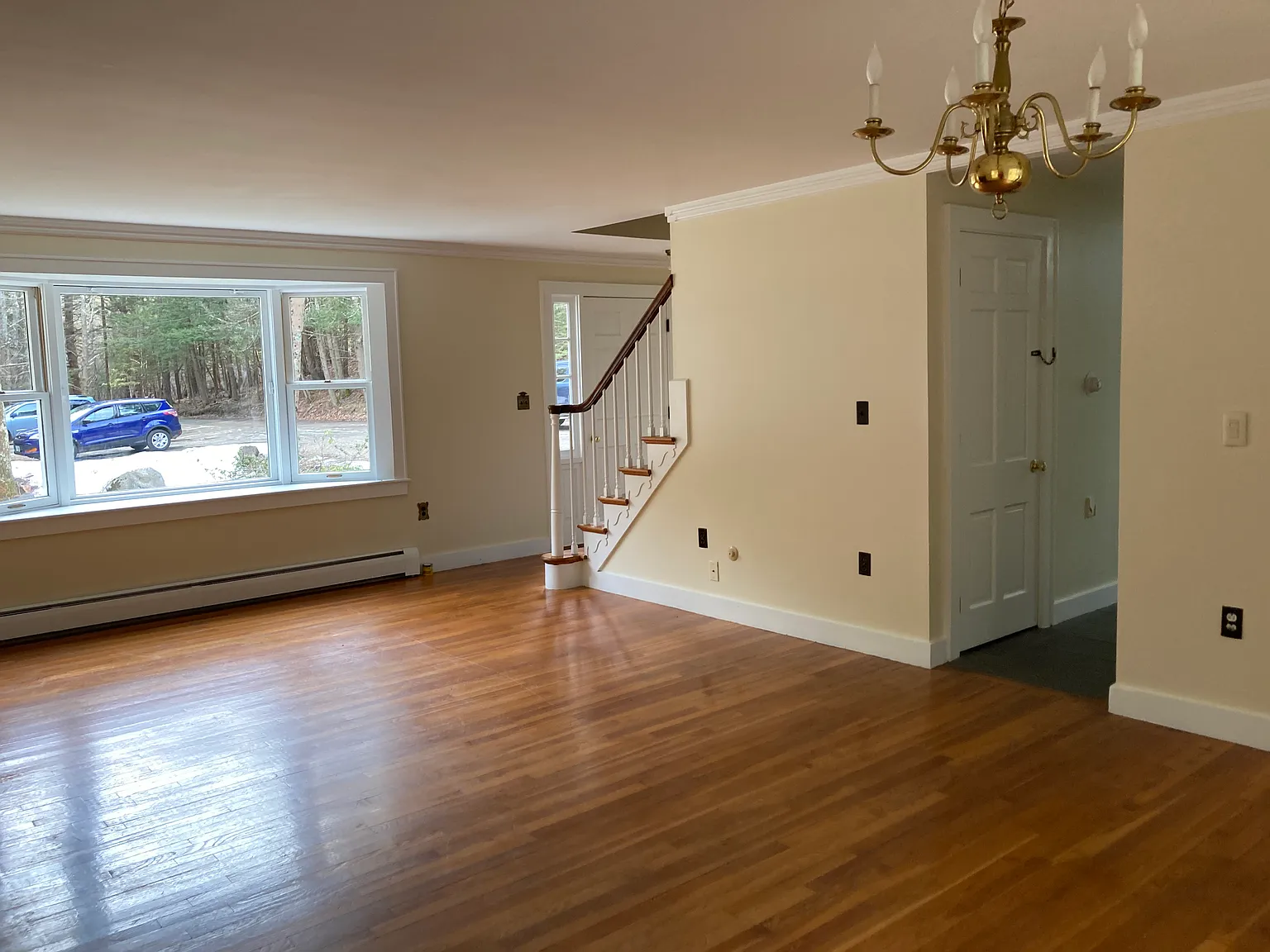 123 Dover Rd — Photo 2