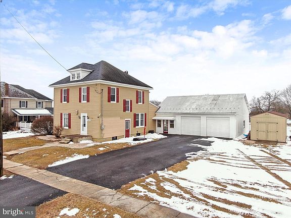 4th image of this home