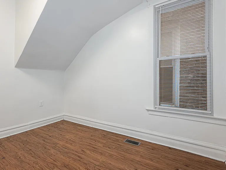 2439 S Millard Ave #1 — Photo 9