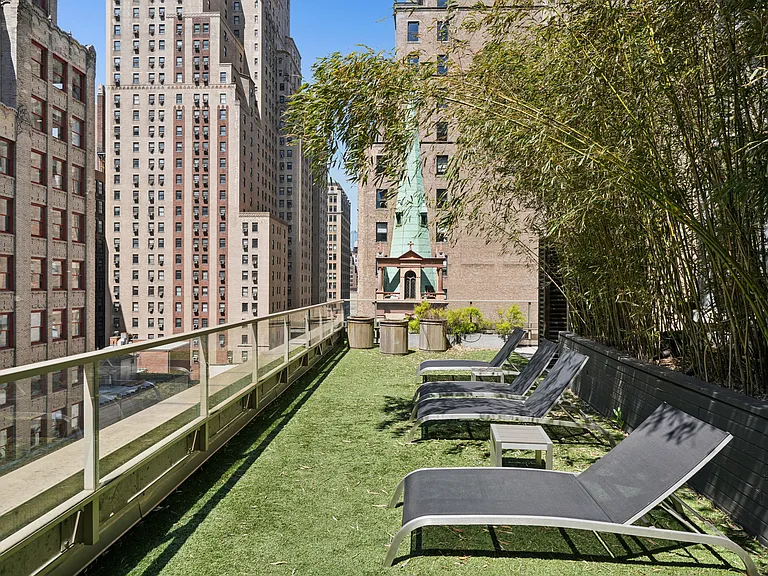 125 W 31st St #45C — Photo 18