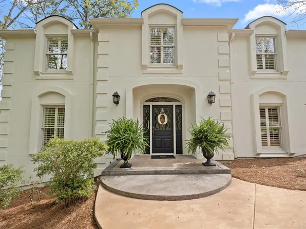 1941 River Way Dr, Birmingham, AL 35244