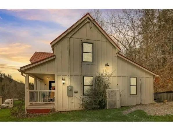 14 Old Mater Farm Rd, Sylva, NC 28779