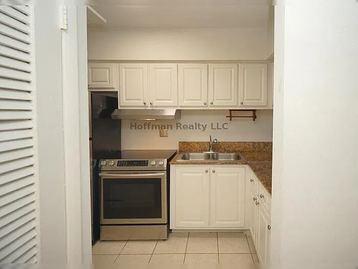 1 bed, 1.0 bath, 600 sqft, $1,395 — Photo 2