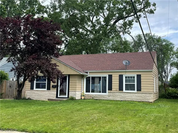 15618 Mina Ave, Cleveland, OH 44135