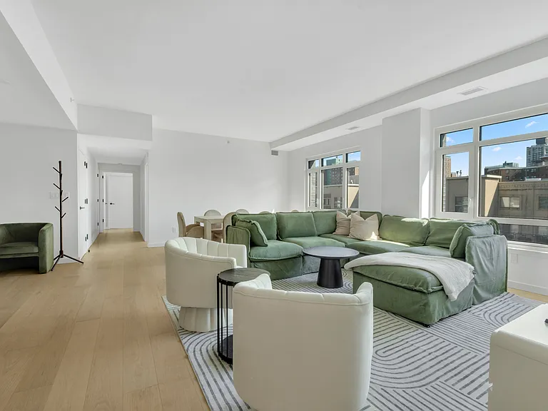 13 W 116th St #8C — Photo 3