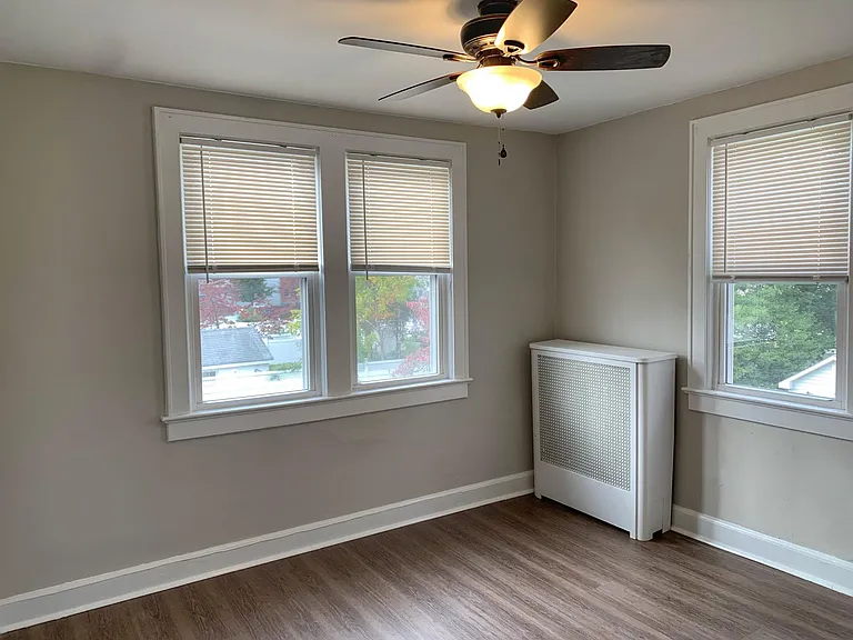 22 Glaser Ave — Photo 9