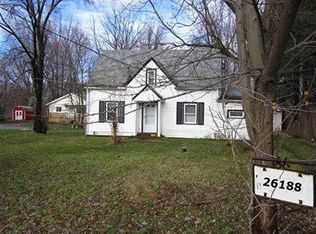 26188 Pettibone Rd, Bedford, OH 44146