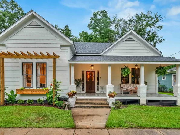137 W 5th St, Hattiesburg, MS 39401