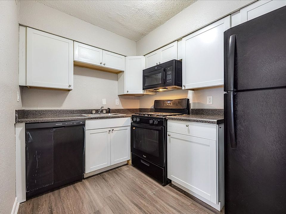 1st image of 3645 Macon Rd #69fd45003