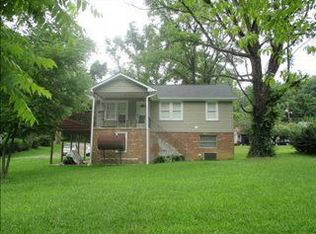 220 Love Ave, Sylva, NC 28779