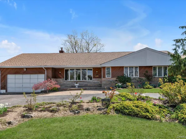 119 Ocean Avenue, Massapequa, NY 11758