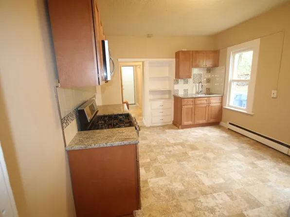 33 Harvard St Floor 1, New Britain, CT 06051