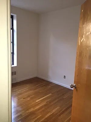 Rented by Copperwood Real Estate | media 35
