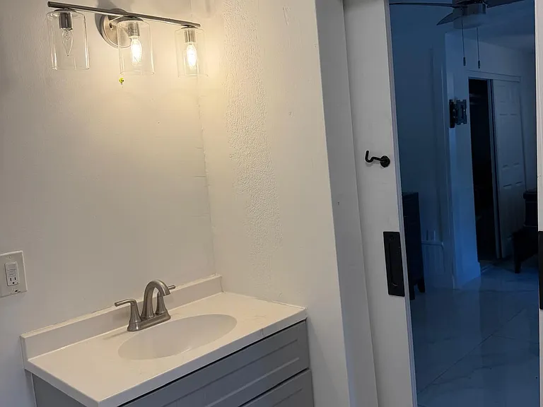 514 Churchill Rd — Photo 28
