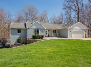 21125 29th St, Gobles, MI 49055