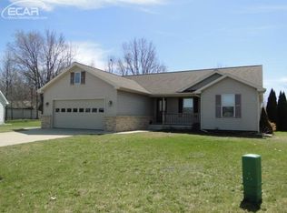 3164 Centennial Oak Ct, Clio, MI 48420
