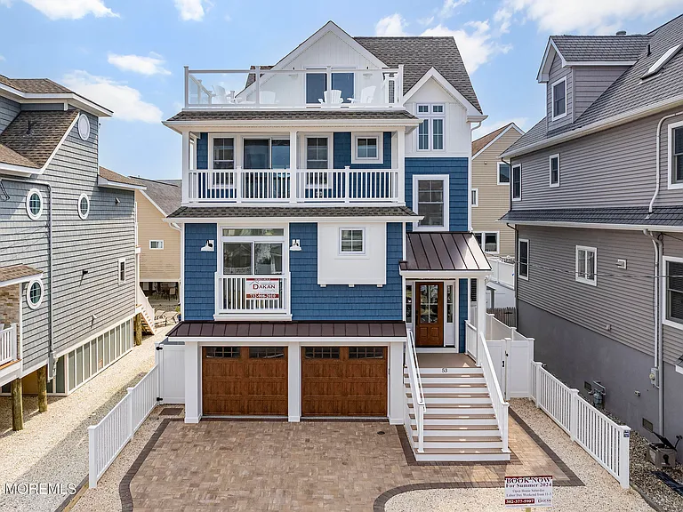53 Fort Ave — Photo 2