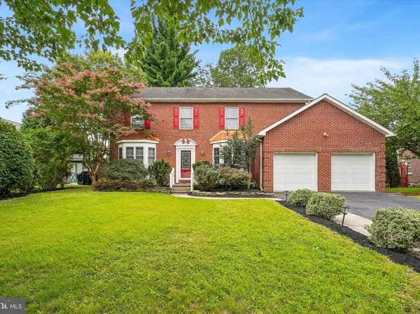 404 Upland Rd, Havertown, PA 19083