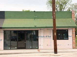 108 E Main St #1, Quinlan, TX 75474