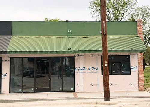 108 E Main St #1 Photo 1