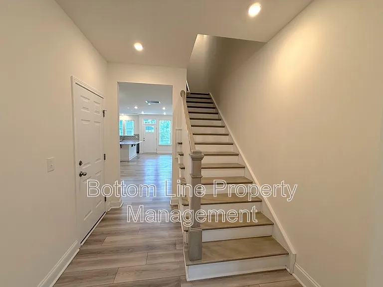 1520 Cedar Tree Dr — Photo 9