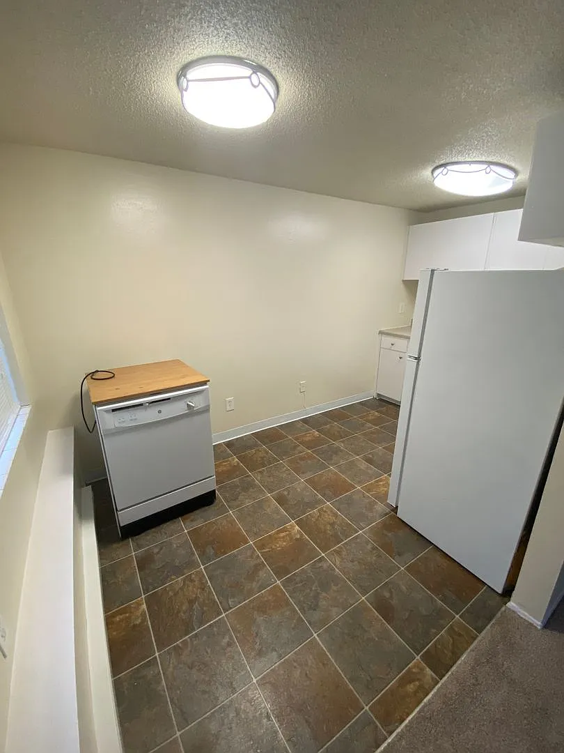 Annaron Apartments — Photo 4