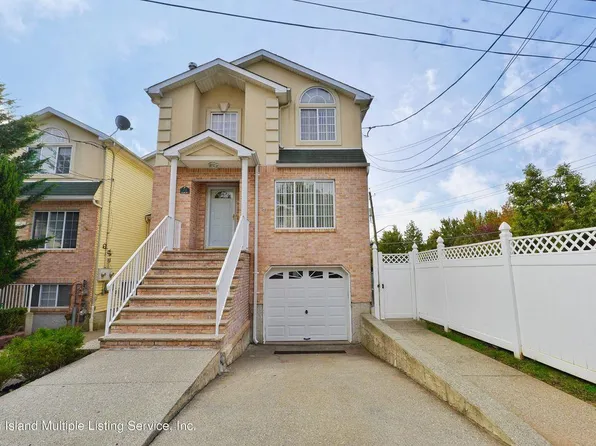 74 Pheasant Ln #2, Staten Island, NY 10309
