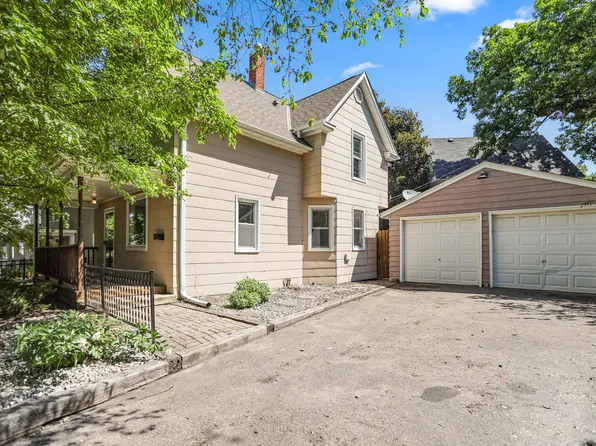 882 Raymond Ave, Saint Paul, MN 55114