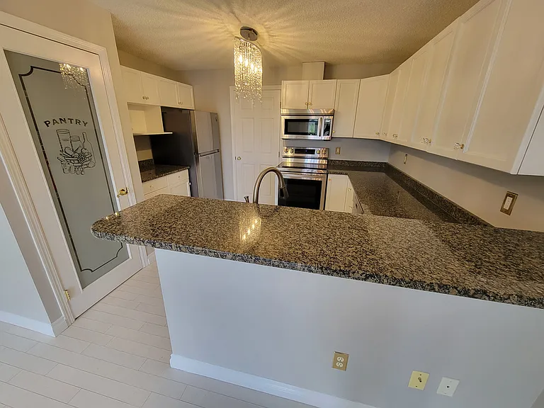 1179 Summerside Dr SW #32 — Photo 4