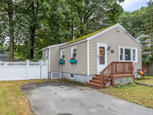 14 Trails End Rd, Westford, MA 01886