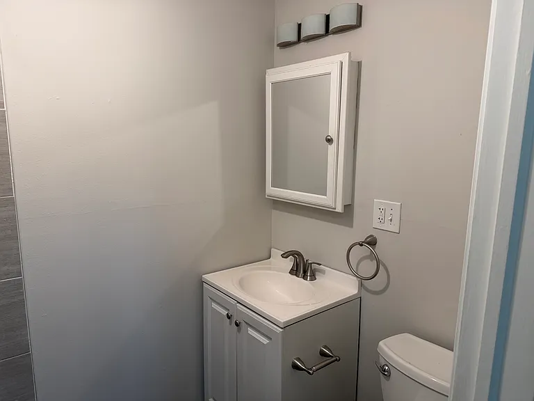 2825 Monroe Ave #1 — Photo 17
