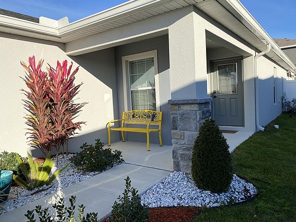 3rd image of 310 Pentas Ln