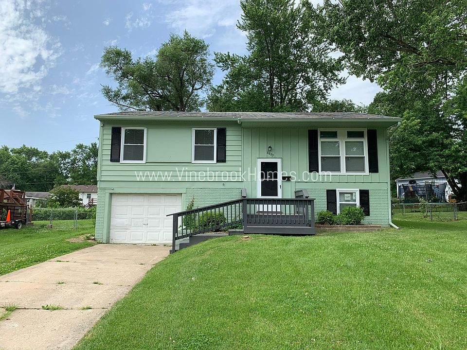 1st image of 8623 E 96th Pl