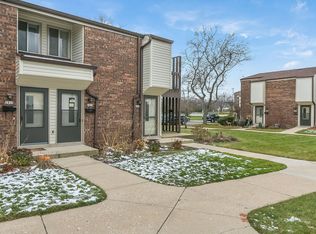 2921 14th Ln, Kenosha, WI 53140