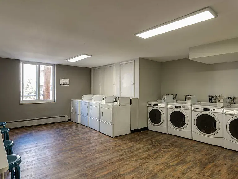 Park Point — Photo 7
