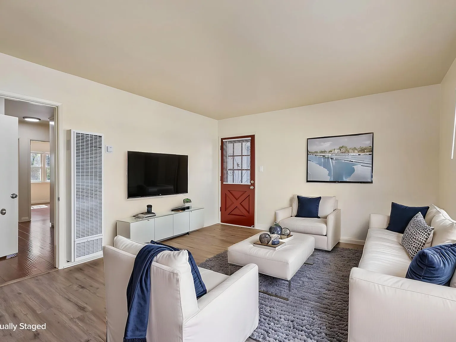 2 bed, 1.5 bath, 800 sqft, $2,195 — Photo 1