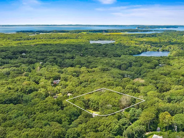 205 N Sea Mecox Rd, Southampton, NY 11968