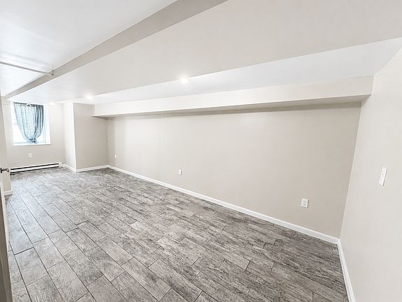 4th image of 63 Garden St #3C