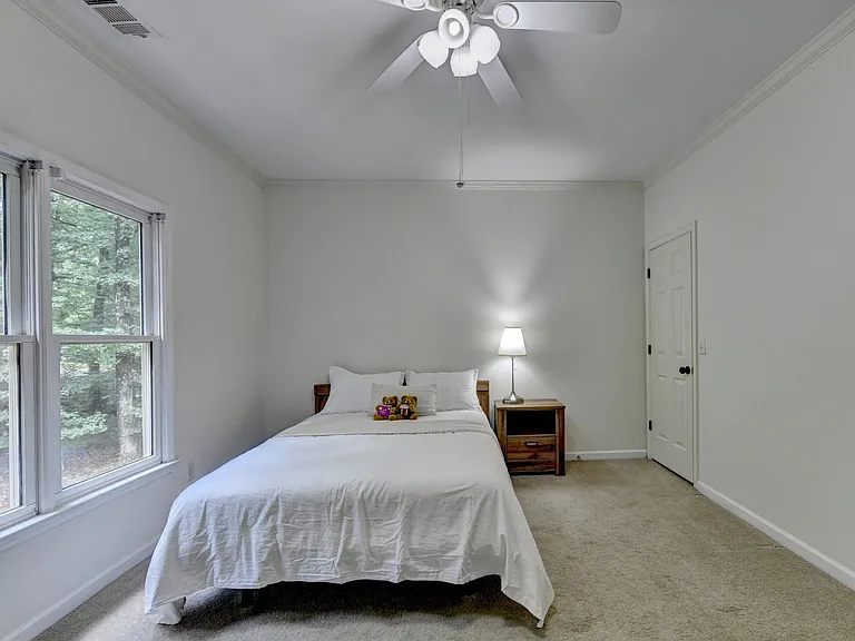 2051 Crown Vetch Ln — Photo 33