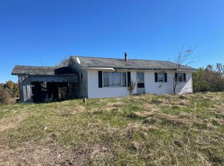 2494 Artville Rd, Wellington, KY 40387