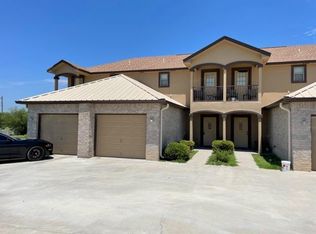 313 Ama Caro Dr, Del Rio, TX 78840