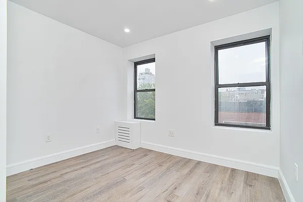 Rented by REAL New York | media 4