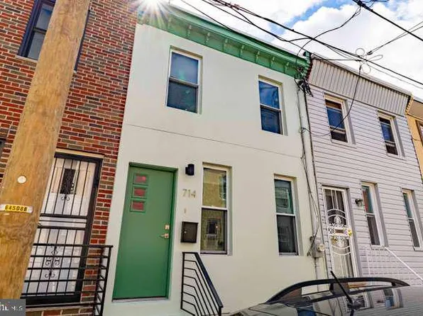 714 Pierce St, Philadelphia, PA 19148
