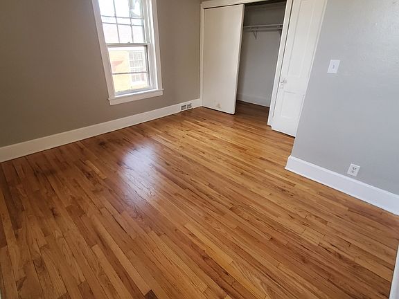 2nd image of 604 15th Ave #2