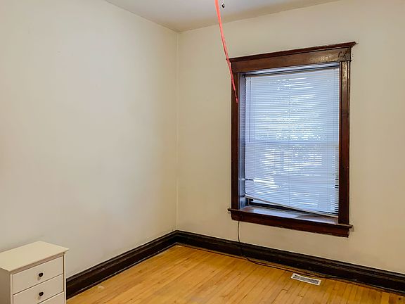 3rd image of 853 W Lill Ave APT B