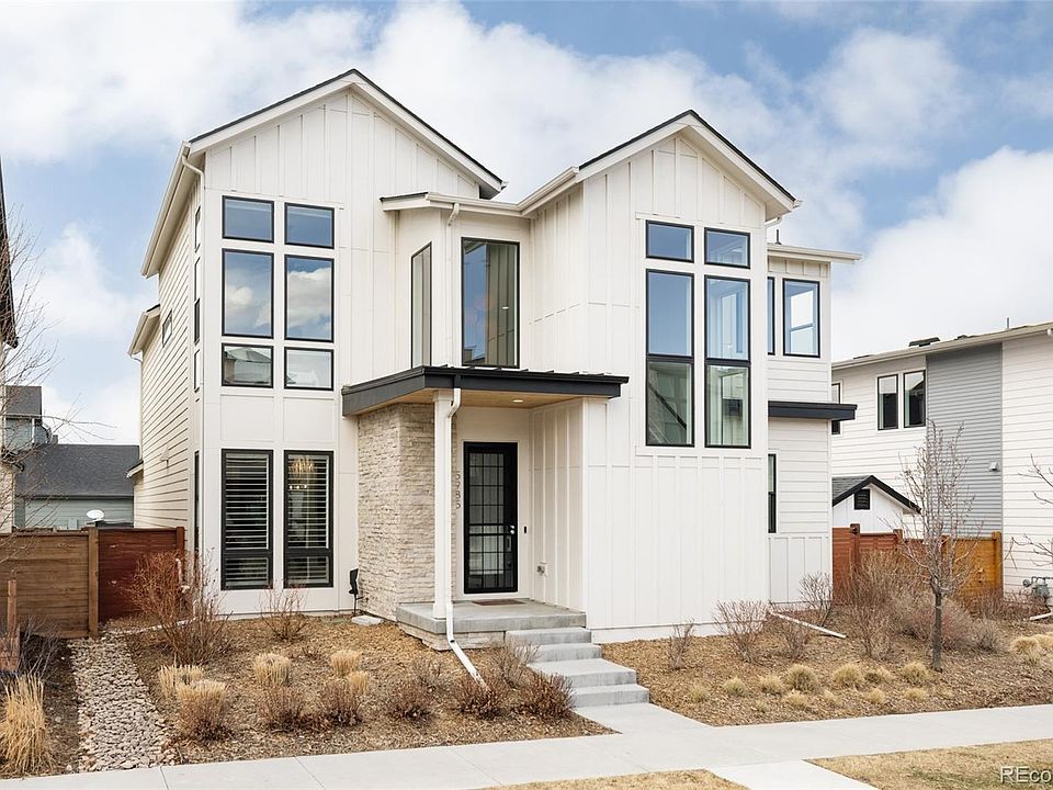 2nd image of 5985 Galena Street