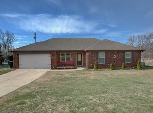 211C Prospect Rd E, Fayetteville, TN 37334