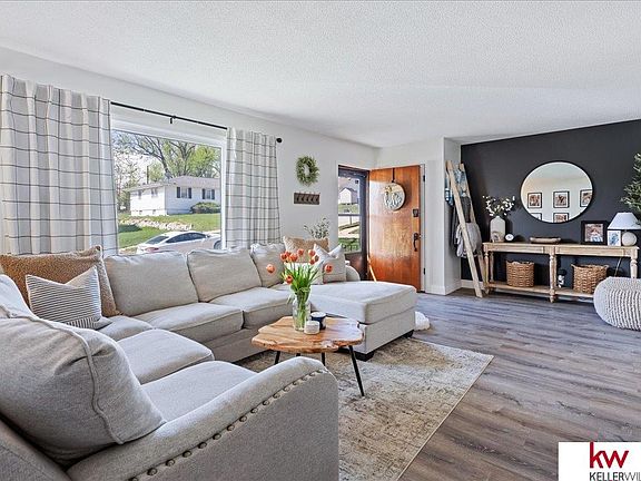 5th image of 2206 Avenue D